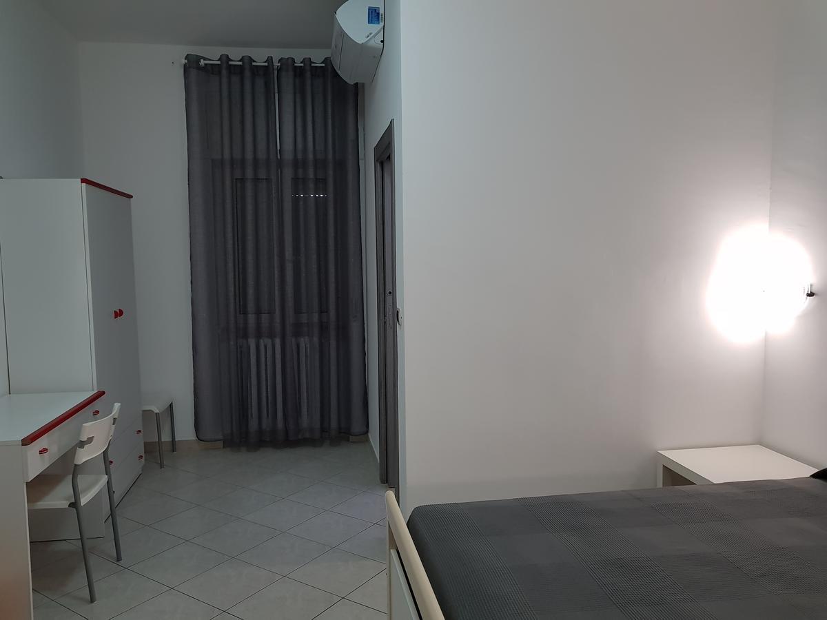 Holiday B&B Vico Del Gargano Ngoại thất bức ảnh