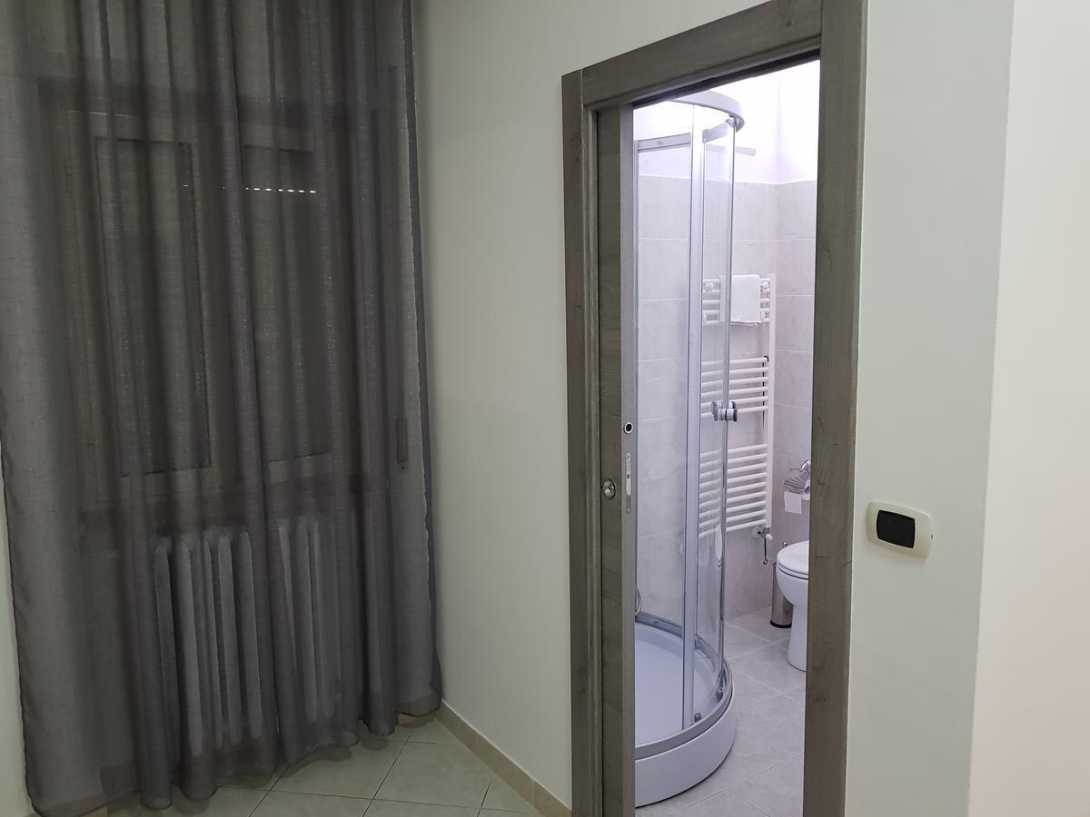 Holiday B&B Vico Del Gargano Ngoại thất bức ảnh