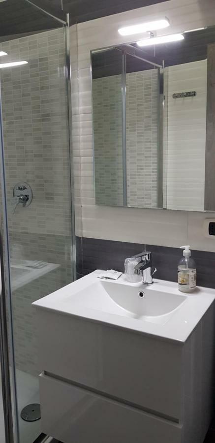Holiday B&B Vico Del Gargano Ngoại thất bức ảnh