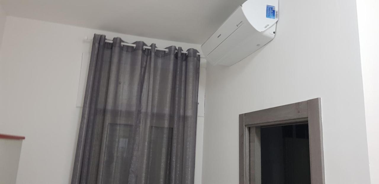 Holiday B&B Vico Del Gargano Ngoại thất bức ảnh